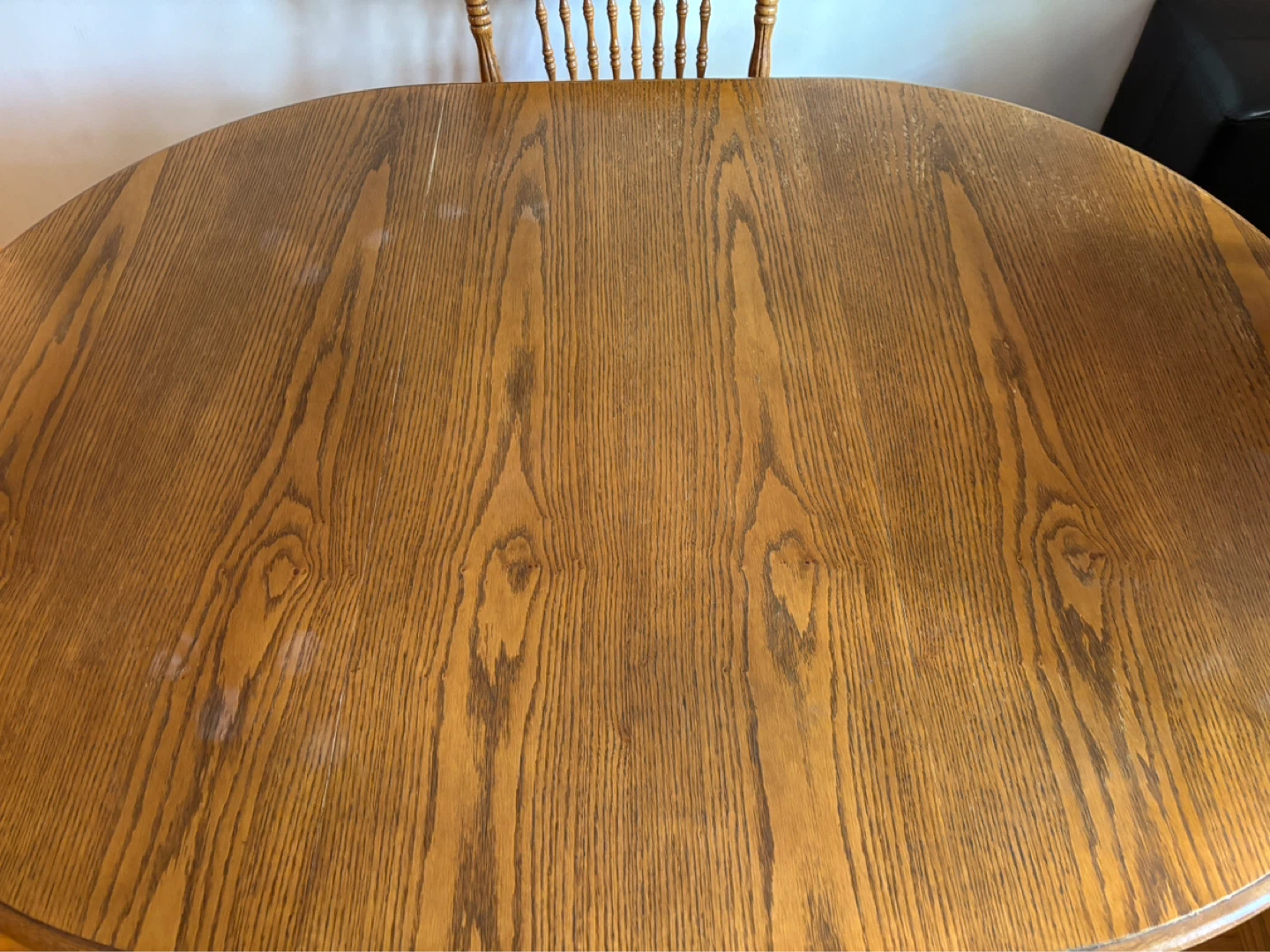 Vintage Solid Wood Pedestal Dining Table with 4 Matching Chairs - photo 4