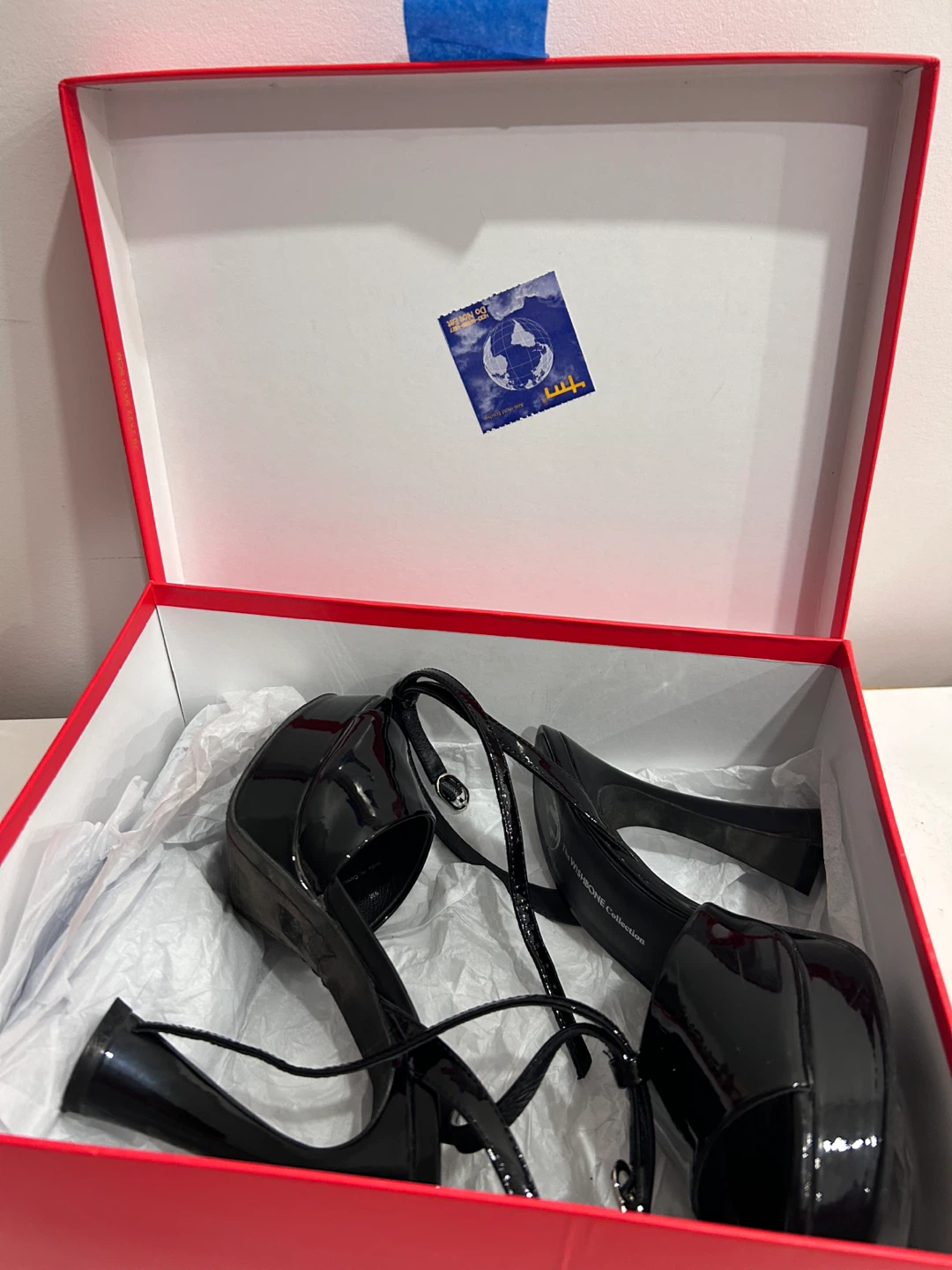 Wishbone collection-black heels size 8 - photo 3