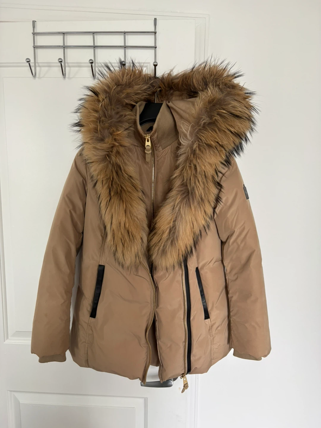 MACKAGE Winter Down Puffer Coat with Fur Hood - photo 3