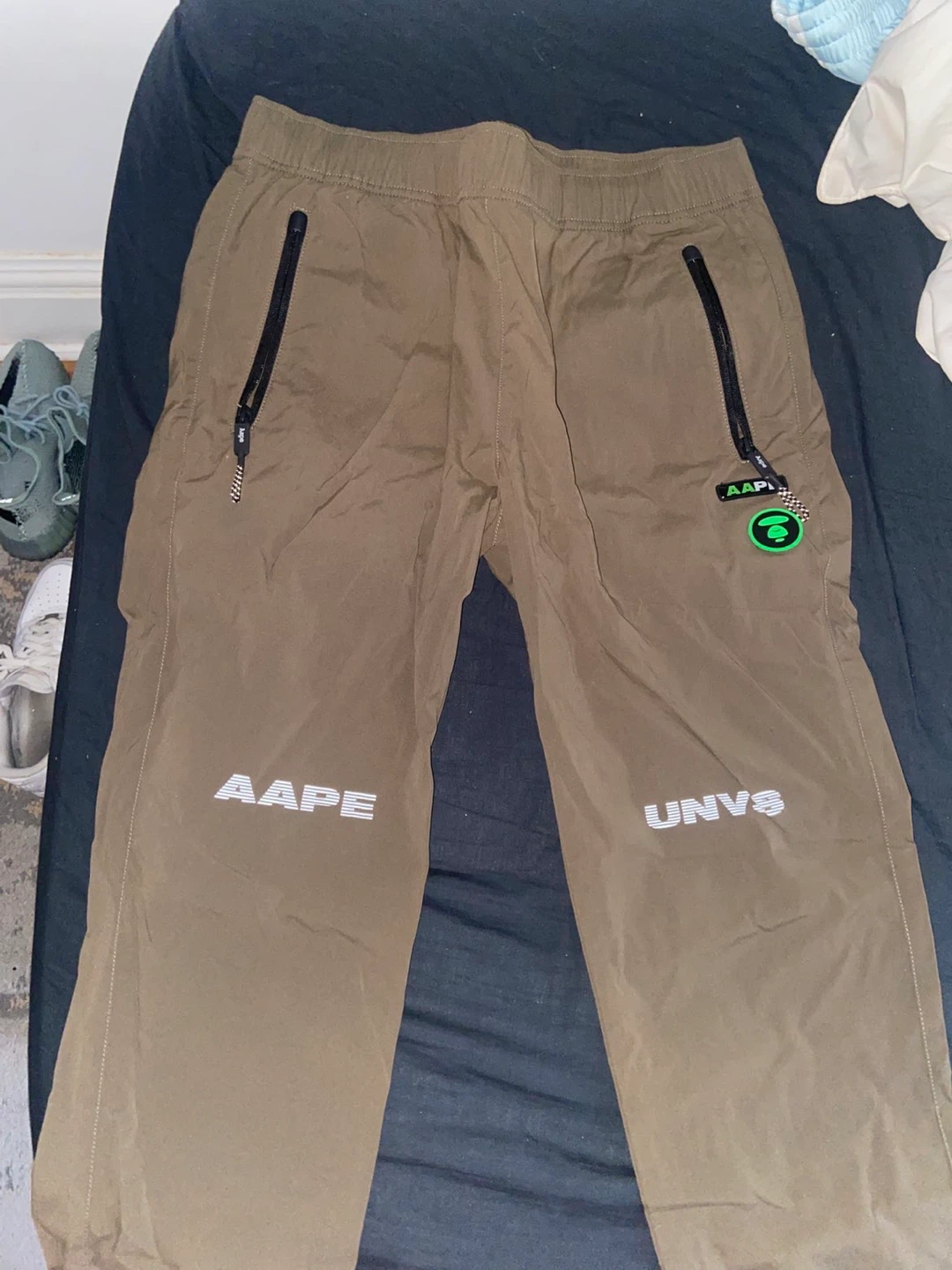 AAPE bape Cargo Pants - Olive Green - photo 2