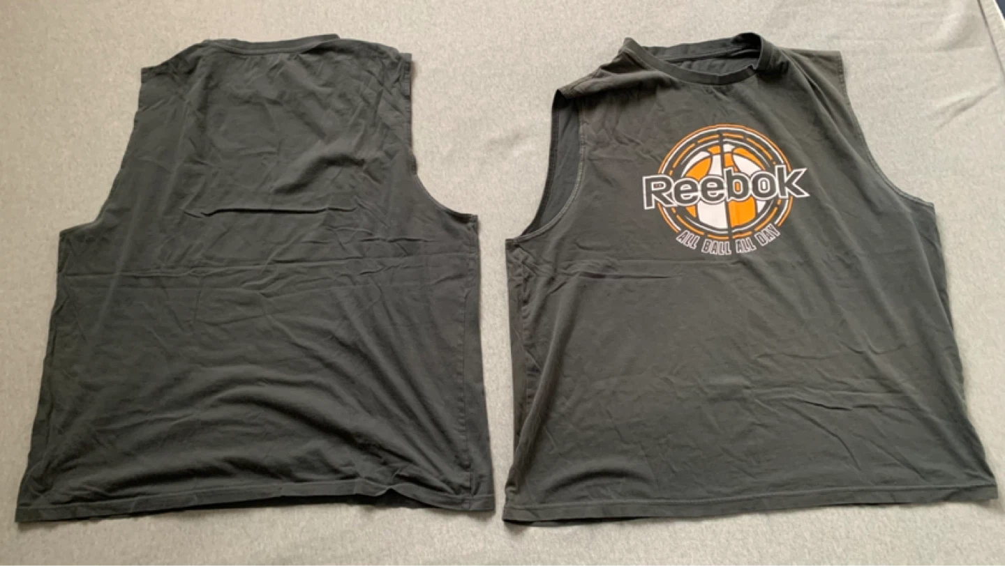 Two Reebok Men's Sleeveless T-Shirts - 2XL ⚽️ WELL WORN
