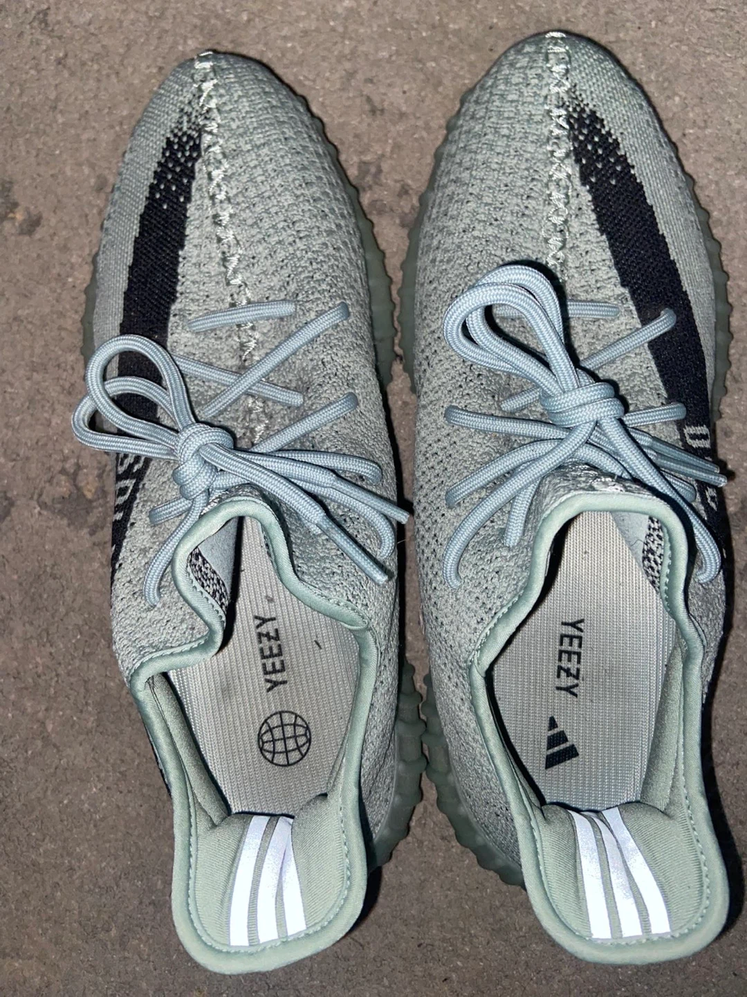 Adidas Yeezy Boost 350 V2