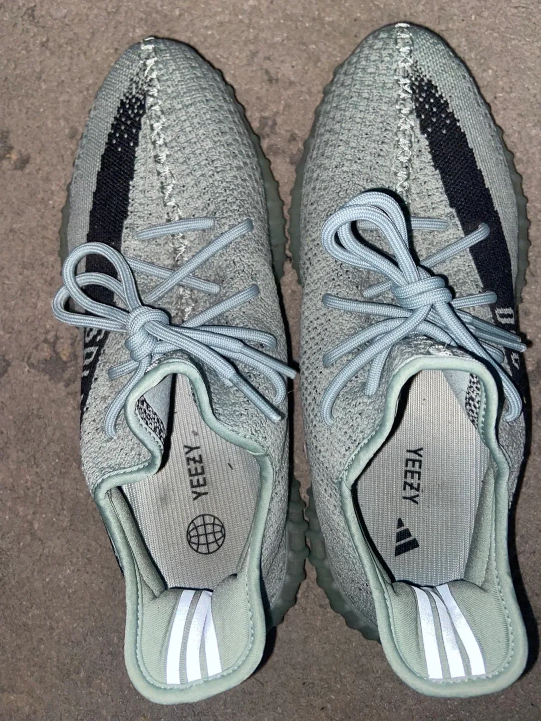 Adidas Yeezy Boost 350 V2