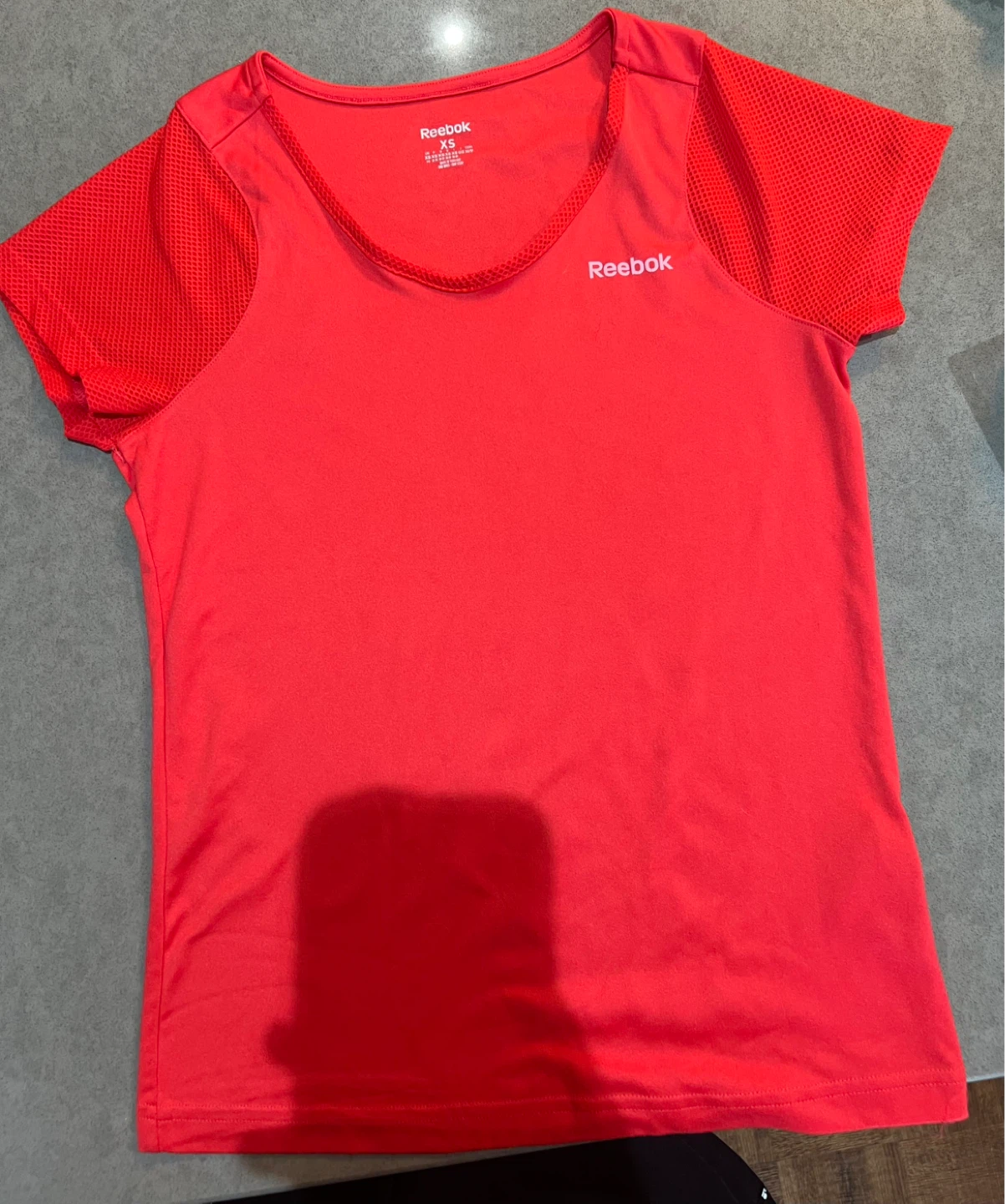 Reebok Red XS T-Shirt with Mesh Details