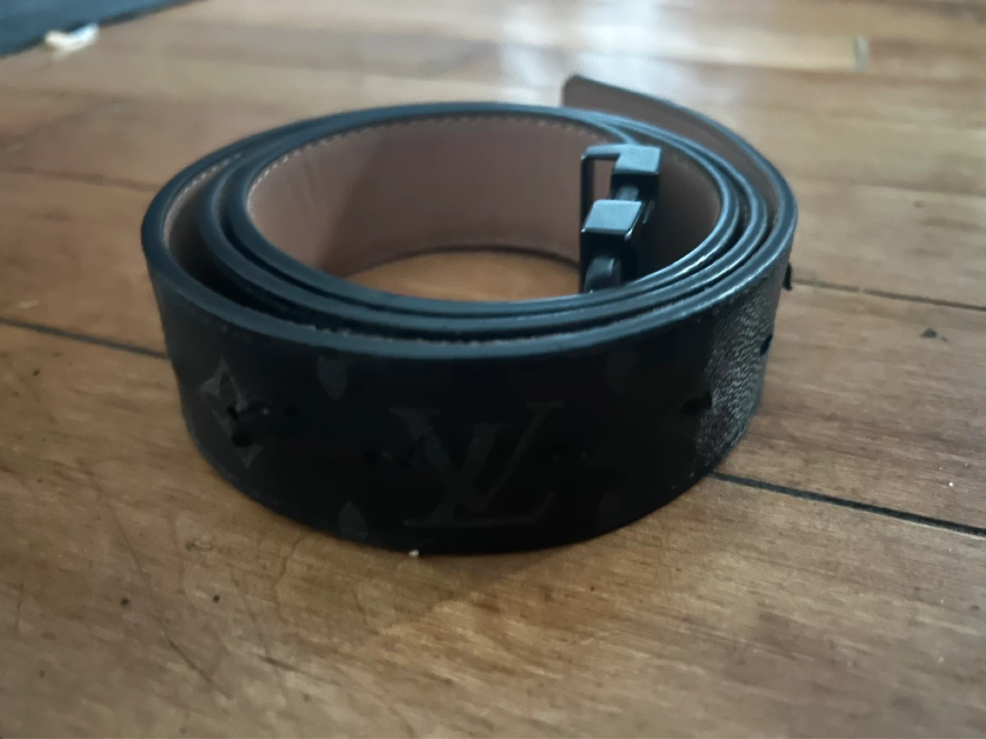 Black Louis Vuitton Belt - photo 3