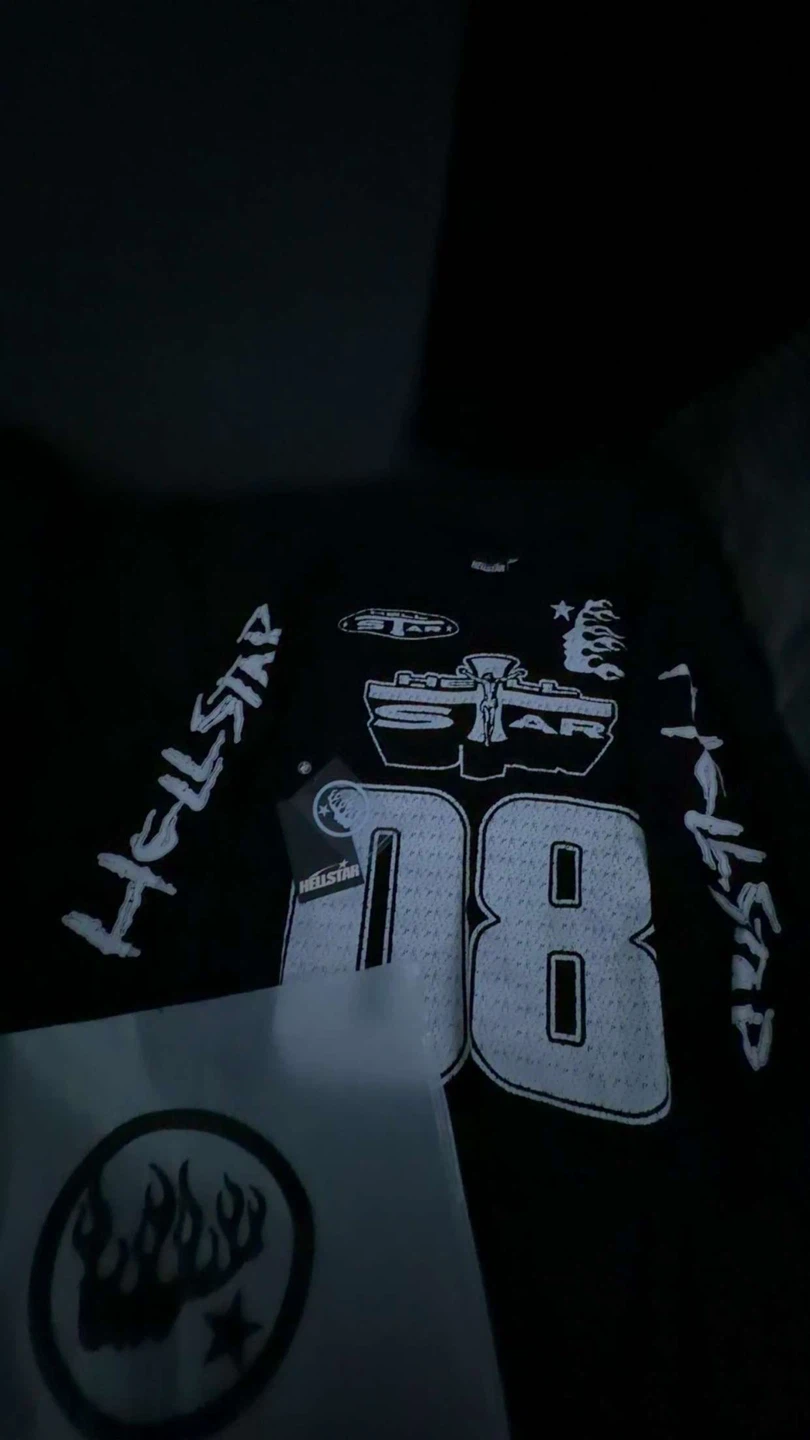 Hellstar crew neck