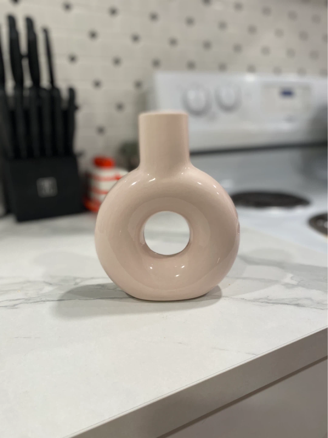 Light Pink Donut Vase - photo 2