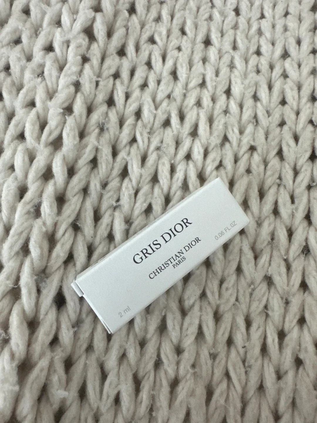 Dior Gris Dior Perfume Sample 2ml ⚽️