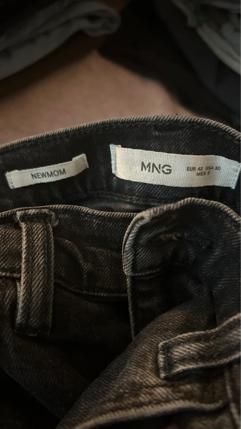 MNG Newmom Black Mom Jeans Size 10
