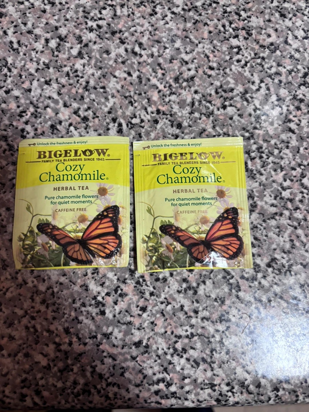 ⚽️Bigelow Cozy Chamomile Herbal Tea (2 Count)