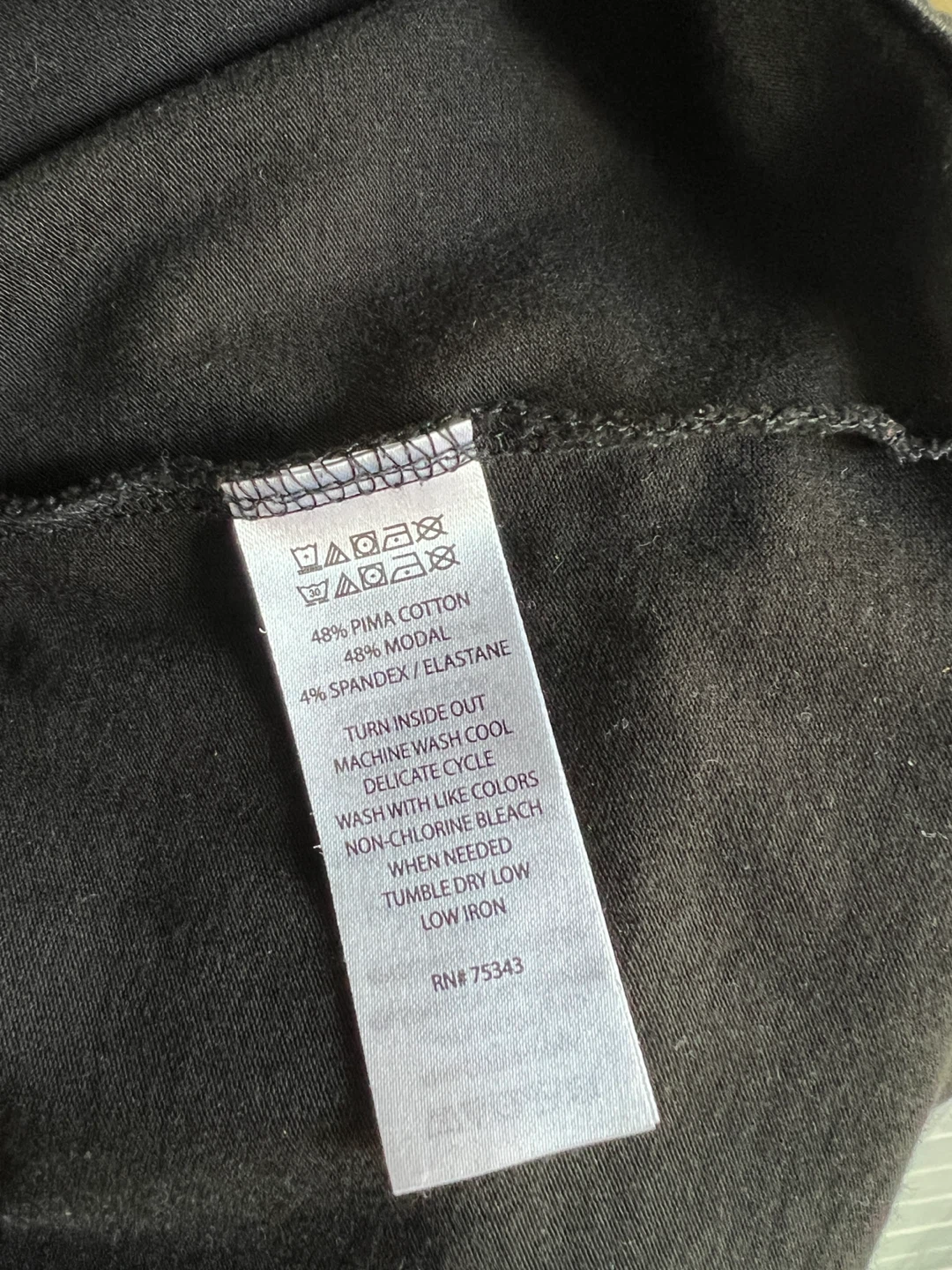 Tahari Black T-Shirt - photo 4