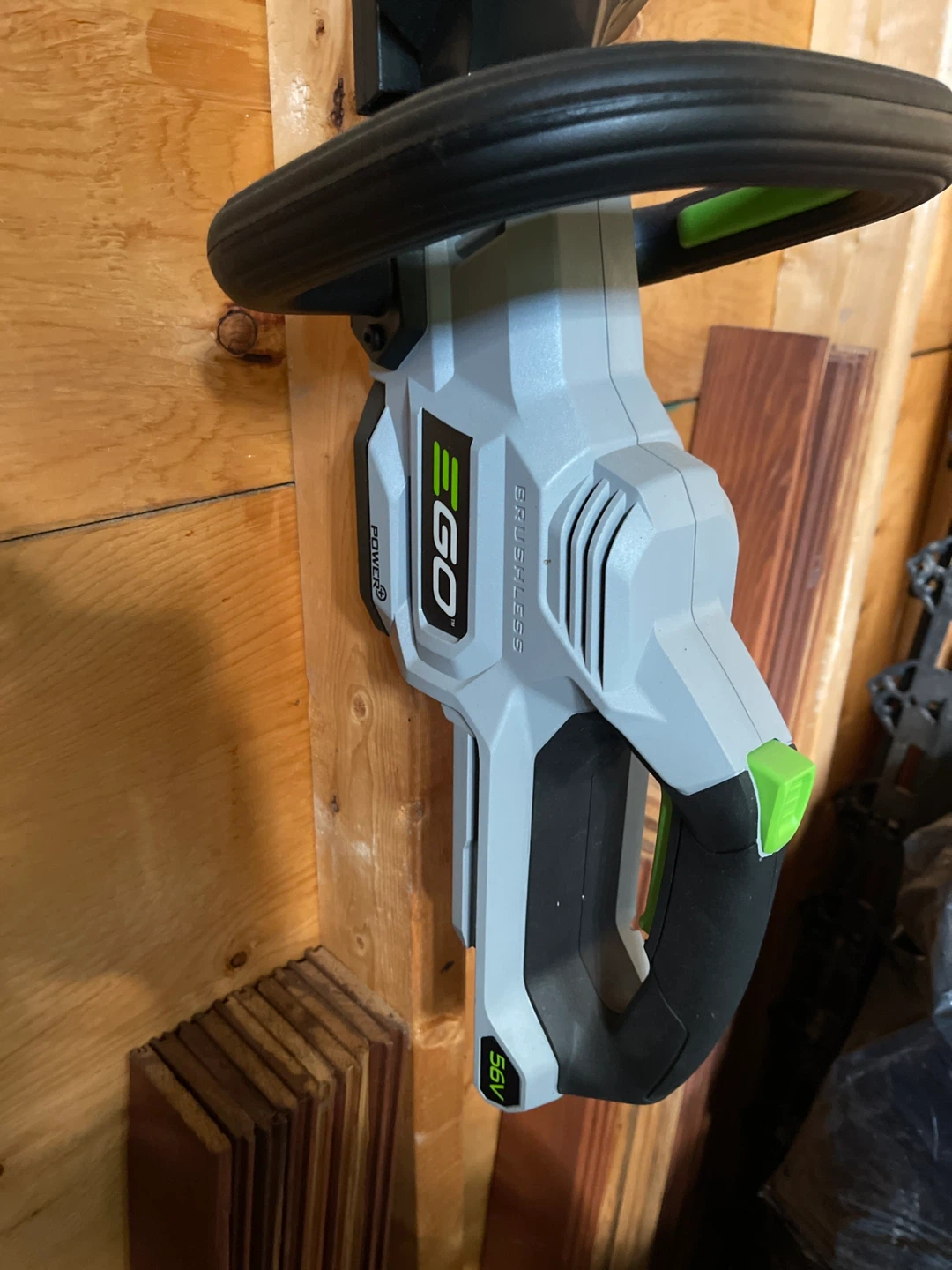 Ego 60V cordless hedge trimmer - photo 2