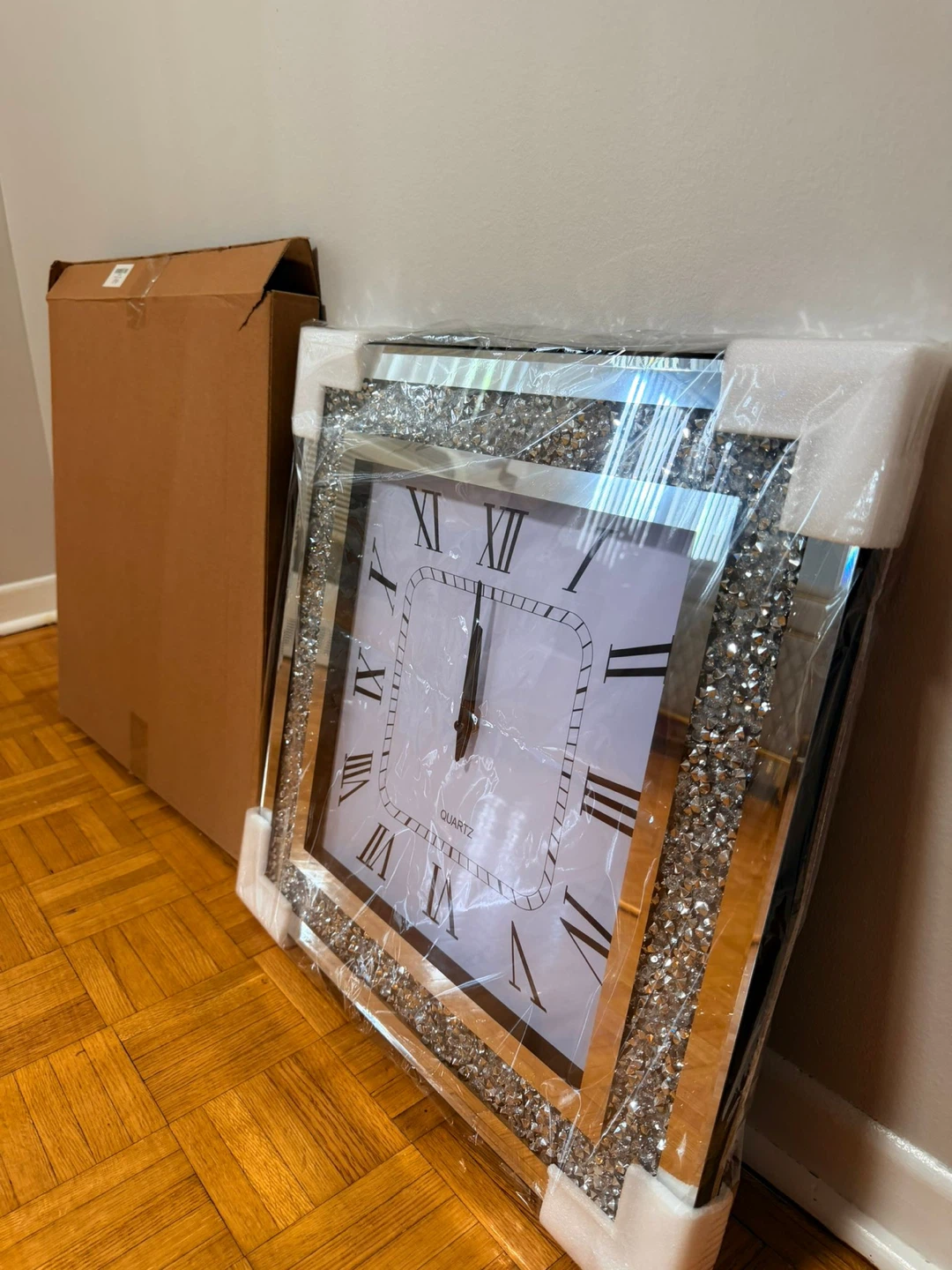 Brand new wall clock glitter silver - photo 4