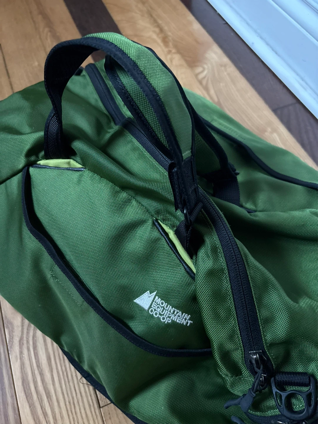 Vintage MEC Mountain Equipment Coop duffle bag crossbody pack