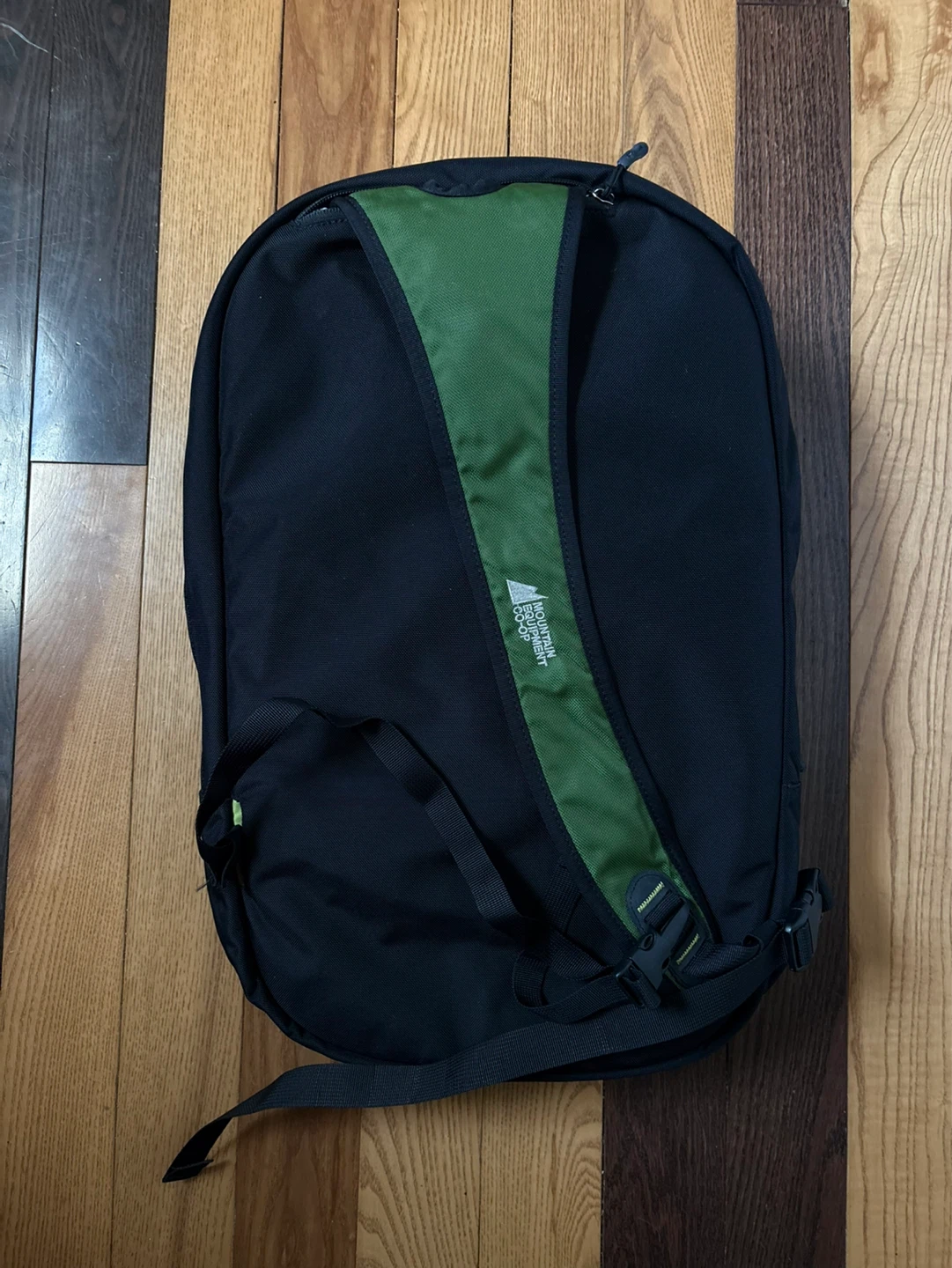 Vintage MEC Mountain Equipment Coop duffle bag crossbody pack - photo 3