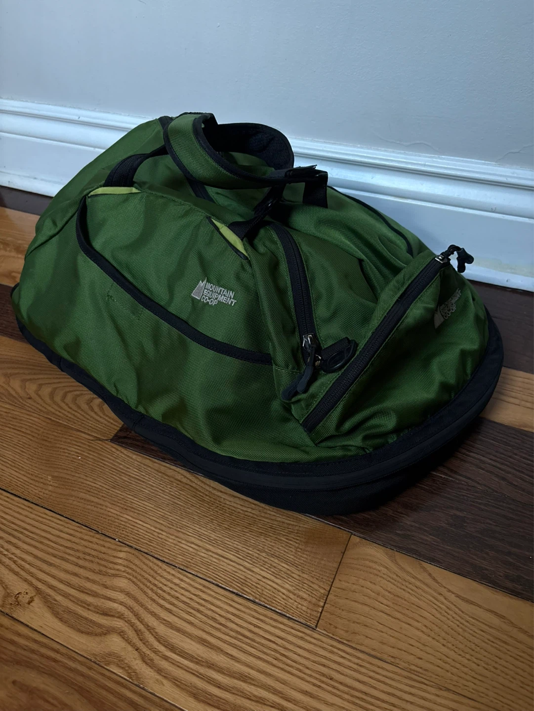 Vintage MEC Mountain Equipment Coop duffle bag crossbody pack - photo 4