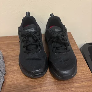 ⚽ Skecher Work Slip Resistant Shoes