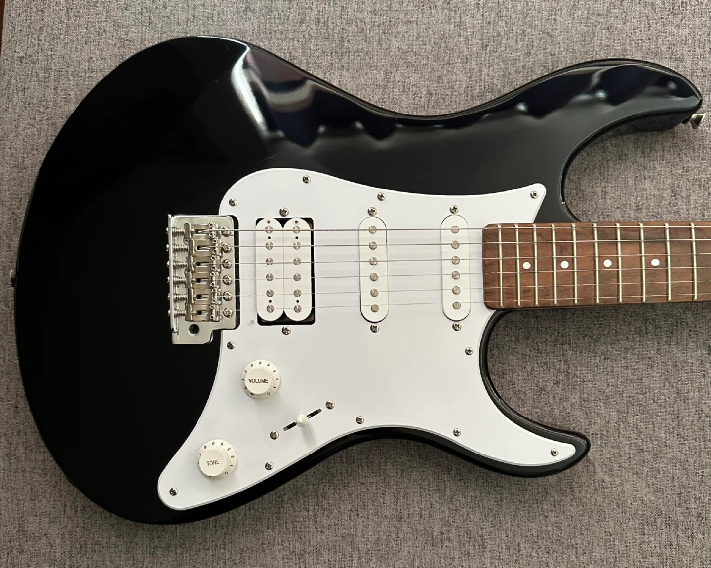 Yamaha Electric Guitar PAC 012 - photo 2