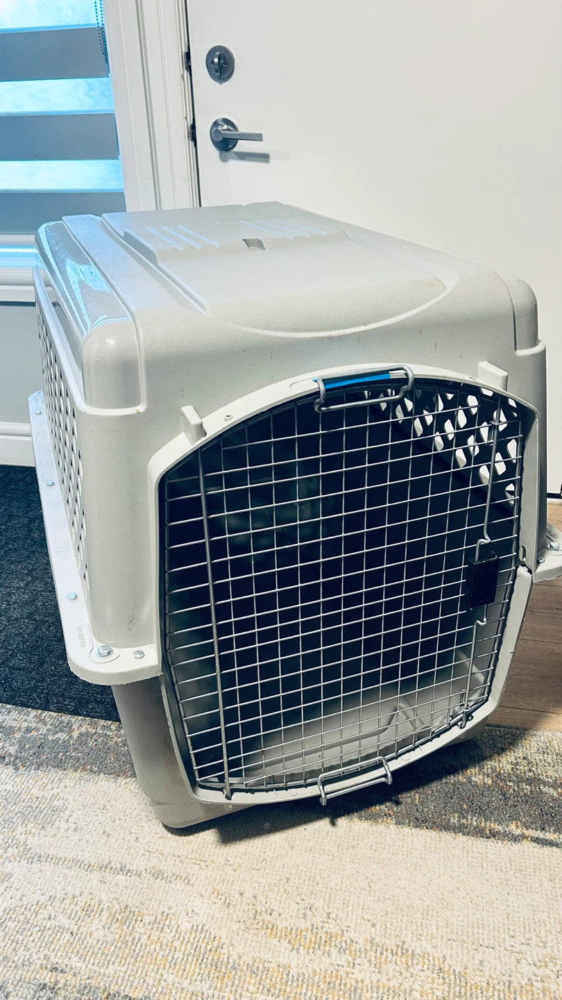 Petco Classic Kennel Large Dog Crate Carrier – 40” x 27” x 30”