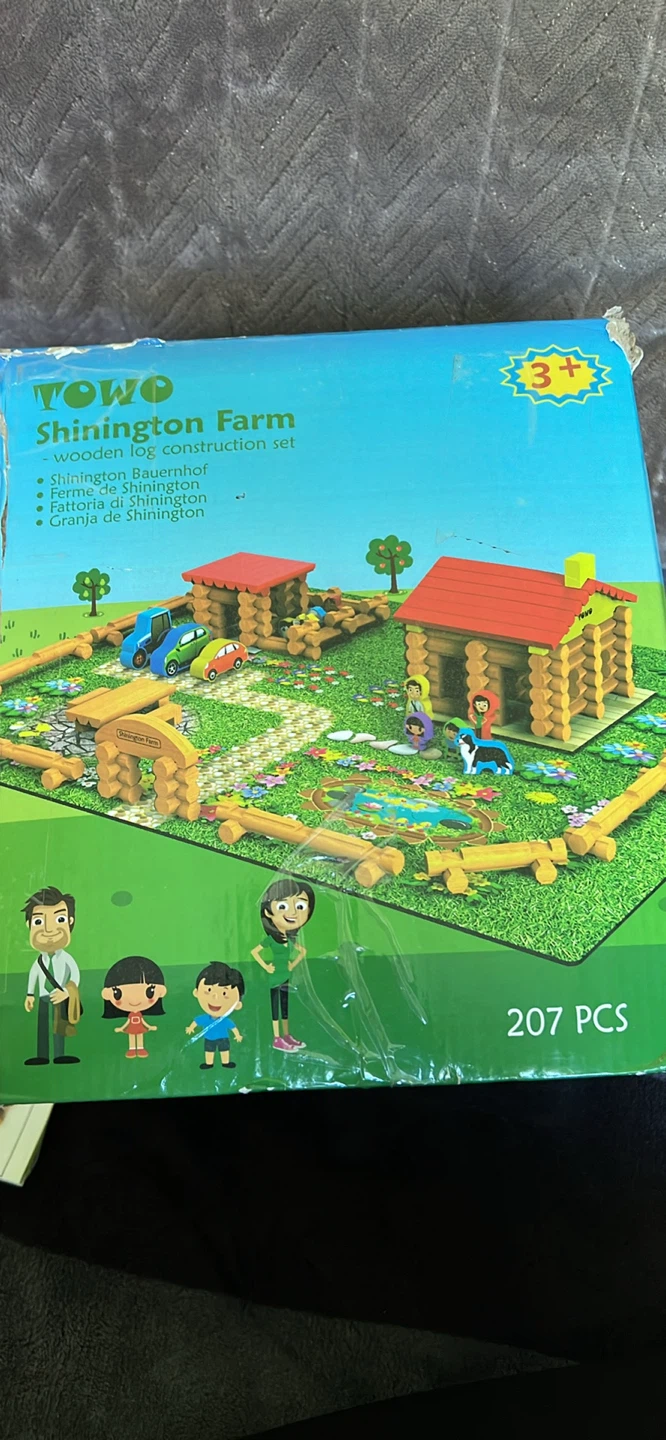 Towo Shington Farm Wooden Log Construction Set - 207 Pieces