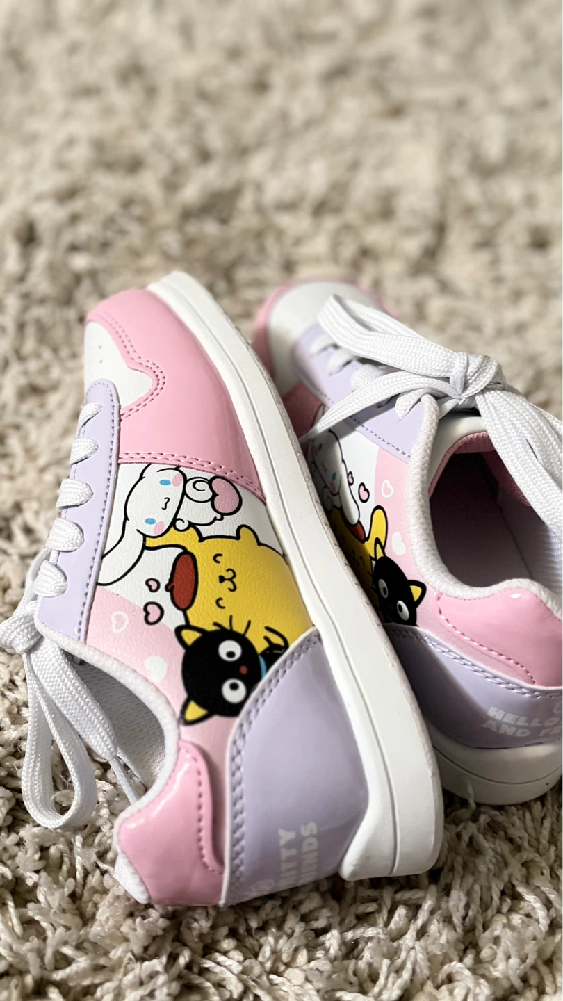 👟 Hello Kitty & Friends Sneakers – Youth Size 1Y 💕✨