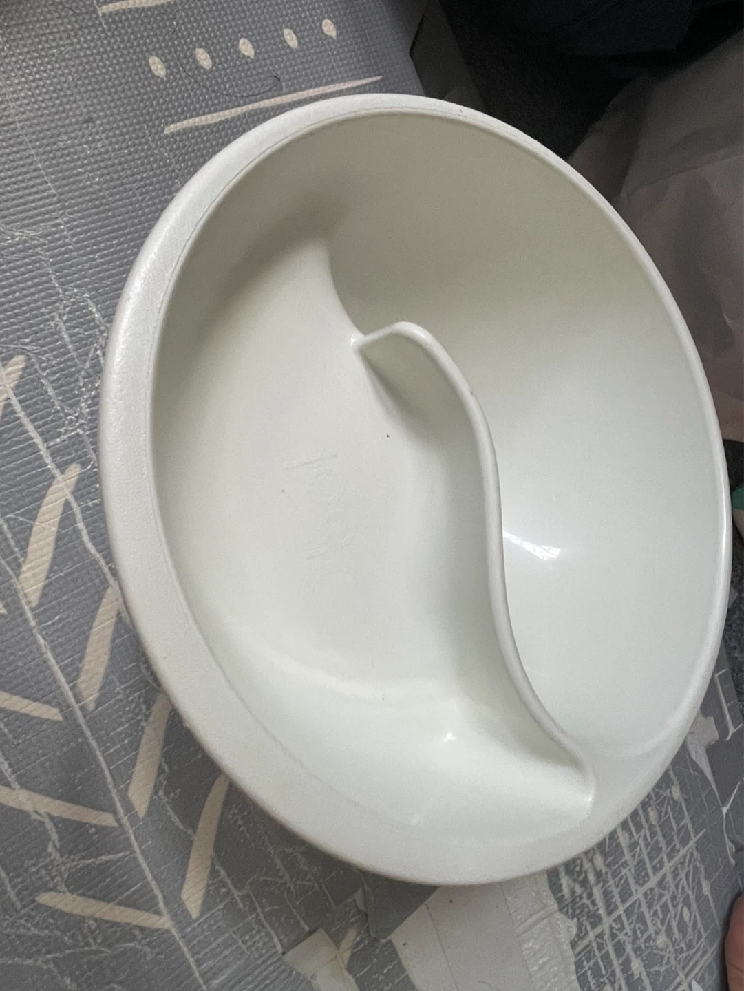 ⚽️White Divided Serving Cereal Bowl