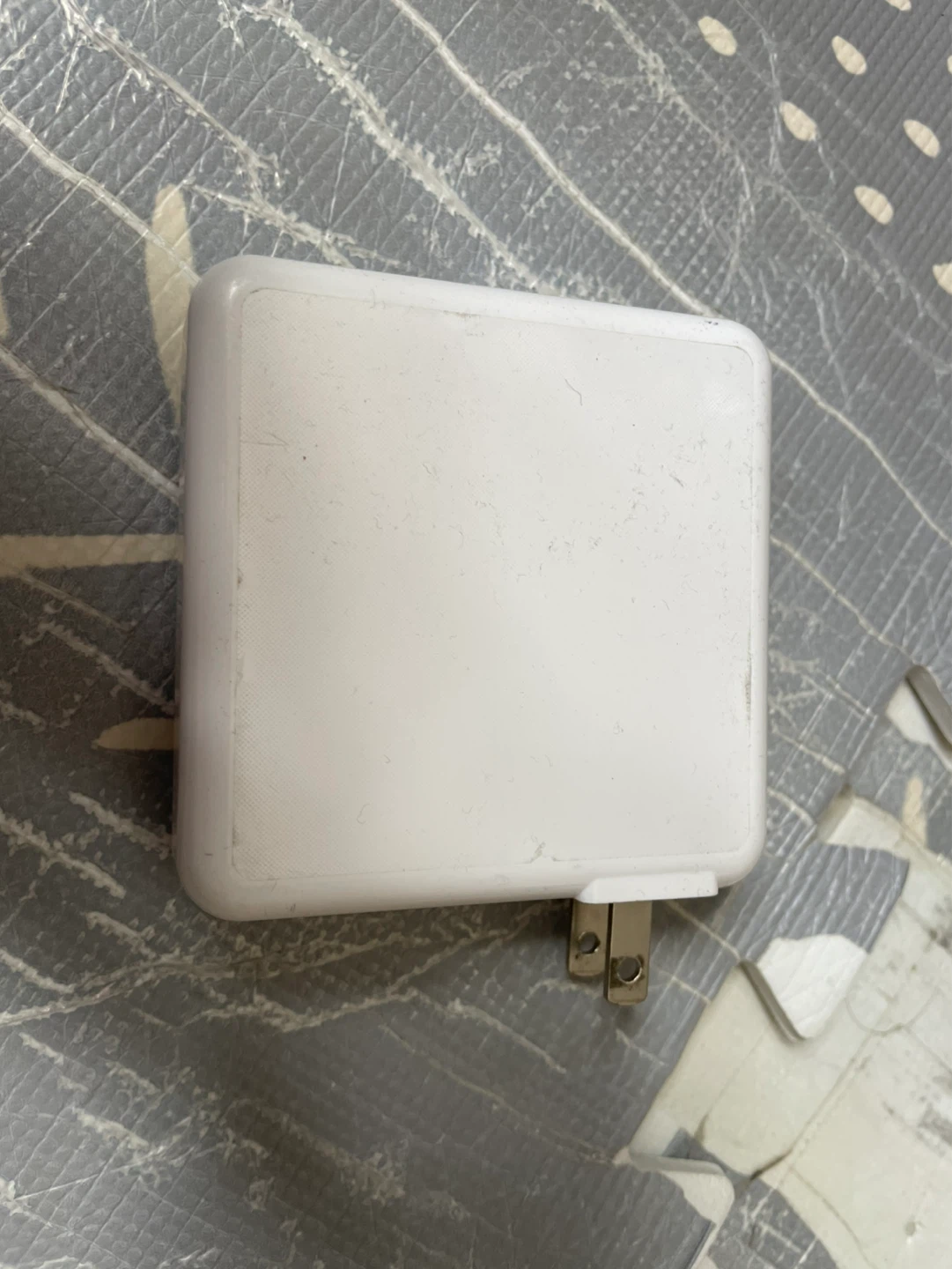 ⚽️White Power Adapter