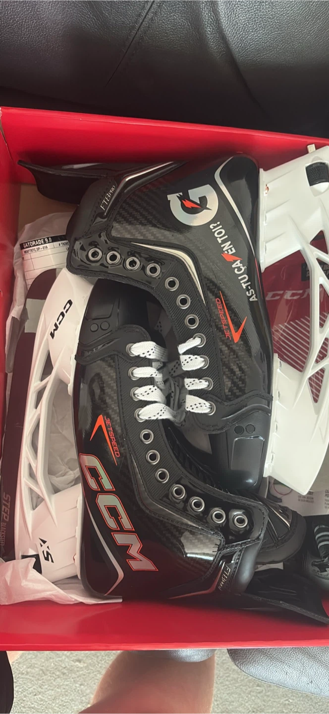 BRAND NEW!!!  CCM Jetspeed FT8 Pro Hockey Skates - photo 3