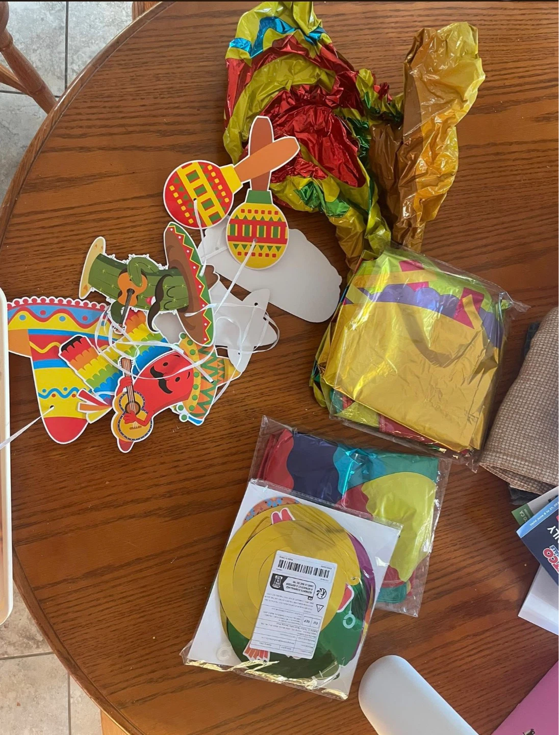 Taco Bout Twins Fiesta Party Decorations ⚽ - photo 3