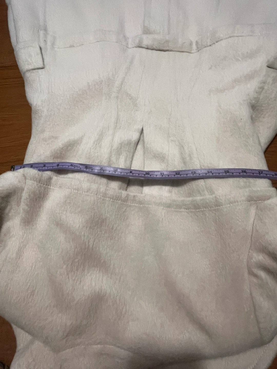 Elegant Vintage Gucci Wool Blend Coat - photo 3
