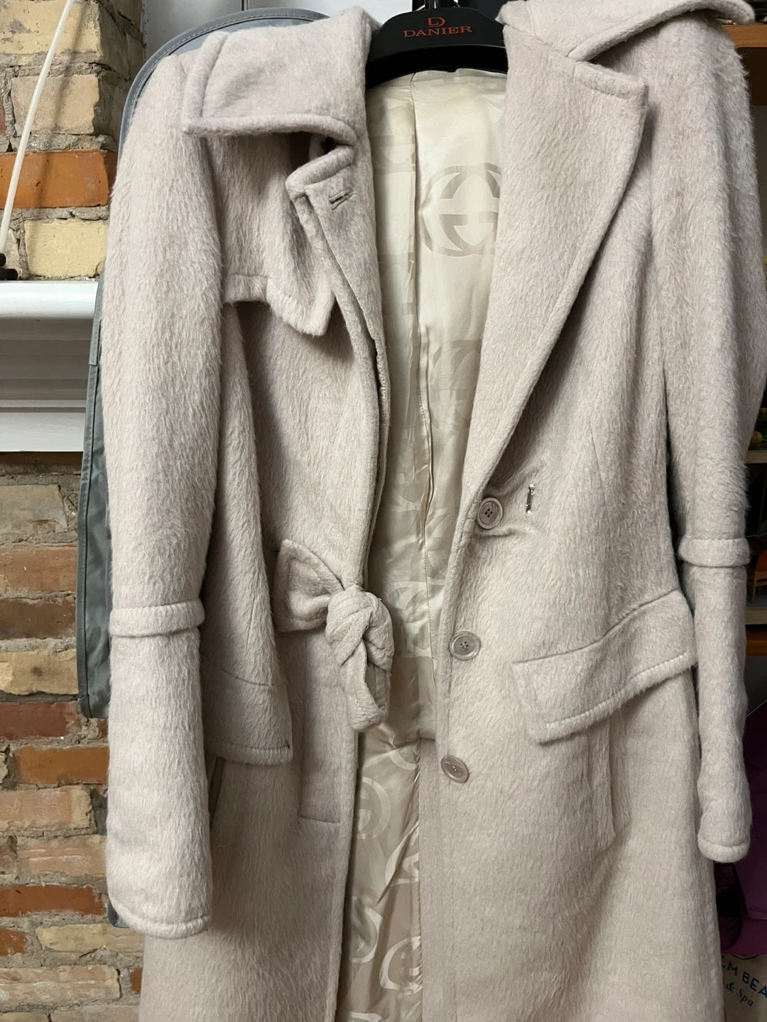 Elegant Vintage Gucci Wool Blend Coat - photo 5