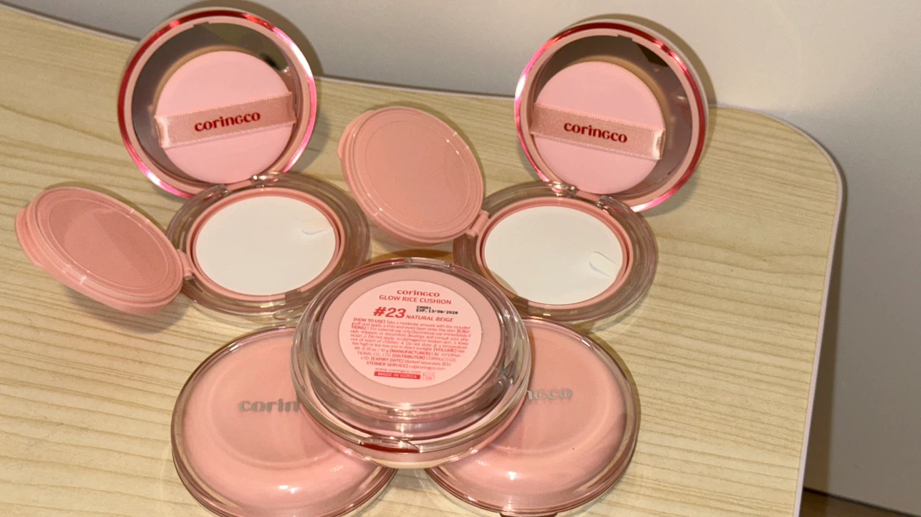 Coringco Glow Rice BB Cushion Foundation - photo 5