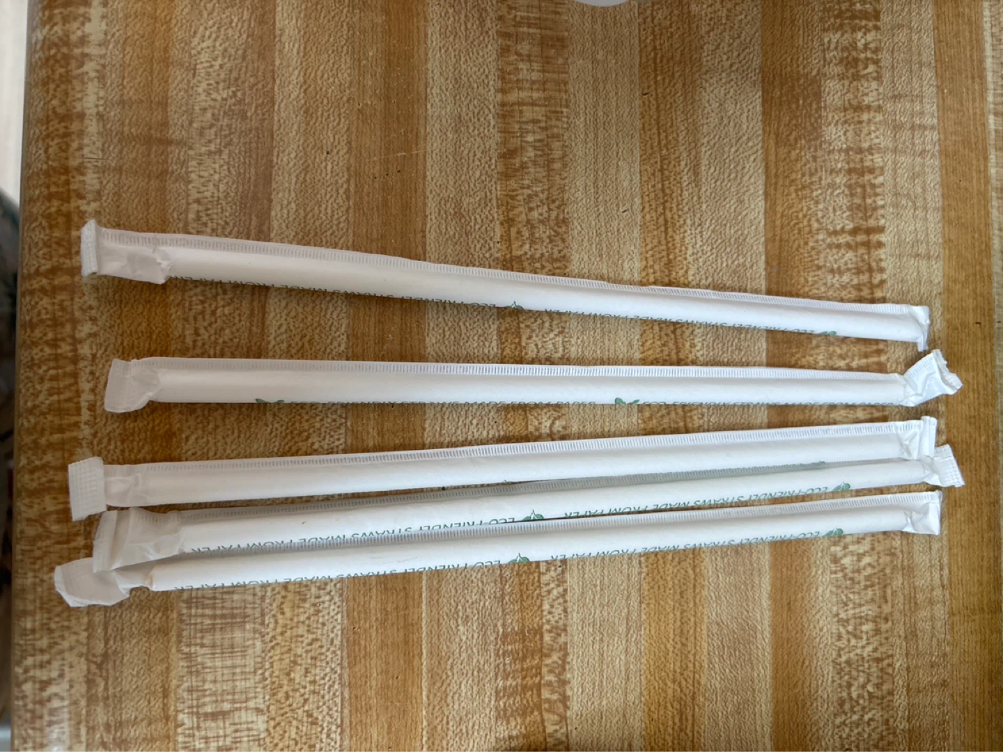 Eco-Friendly Paper Straws (Set of 5)⚽️