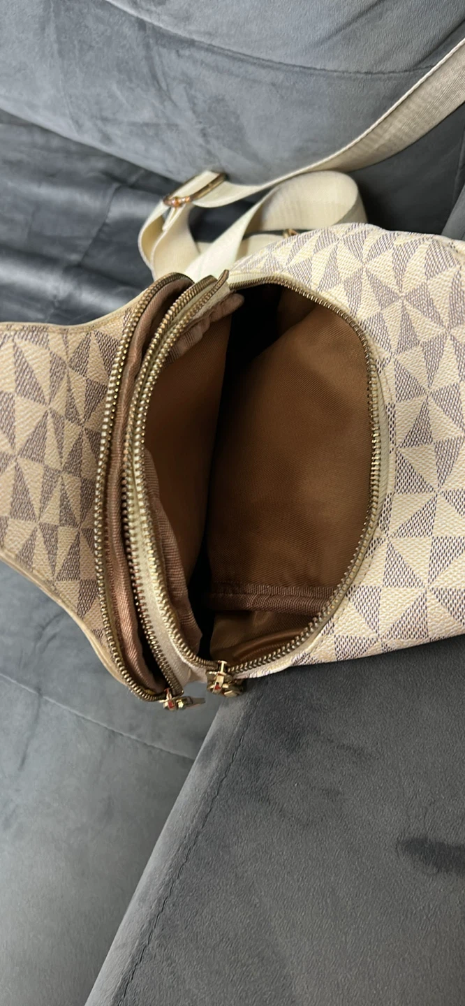 White and Beige Checkerboard Sling Bag - photo 3