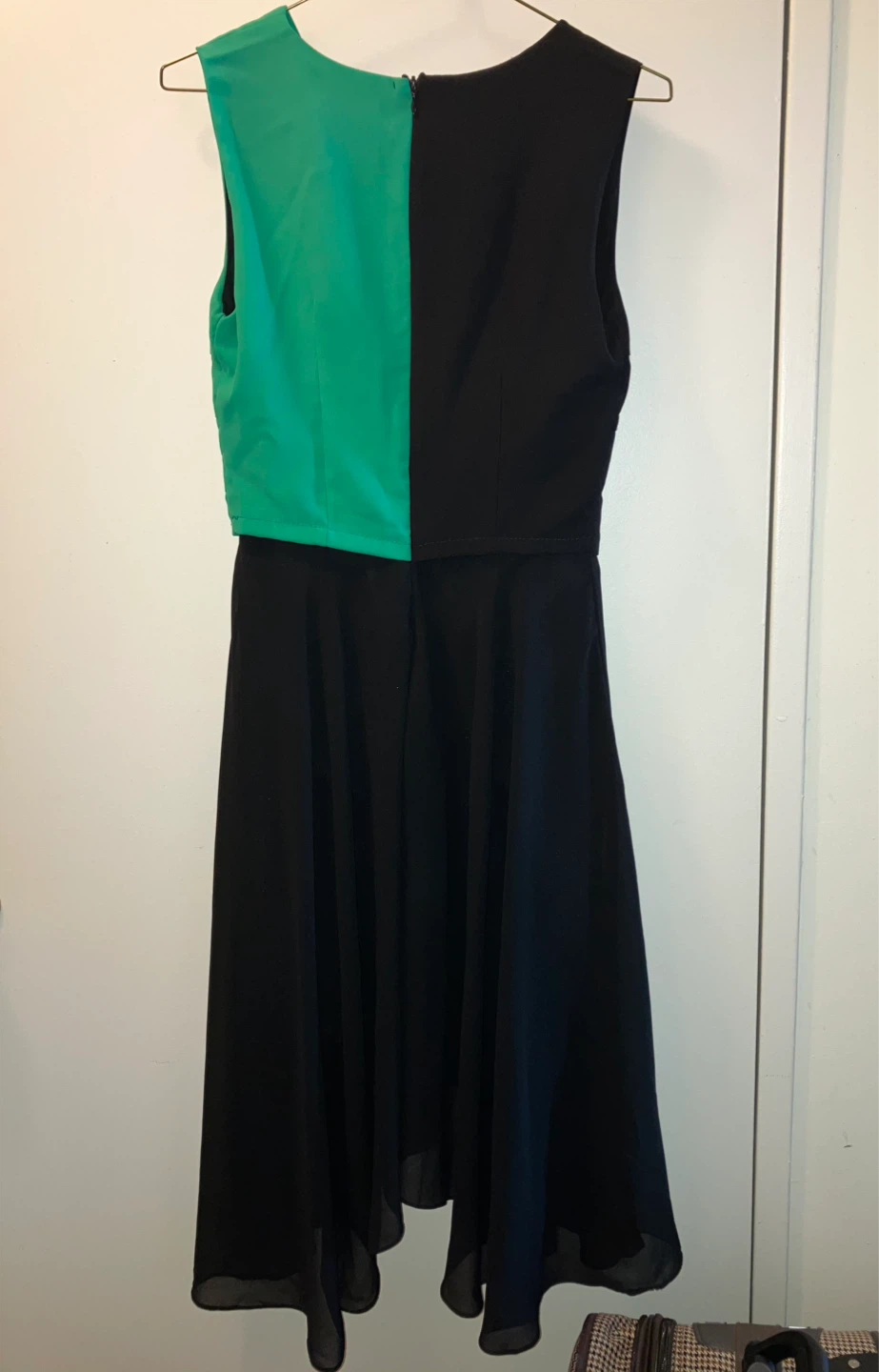 GIMSU Colorblock Black and Green Dress - photo 2