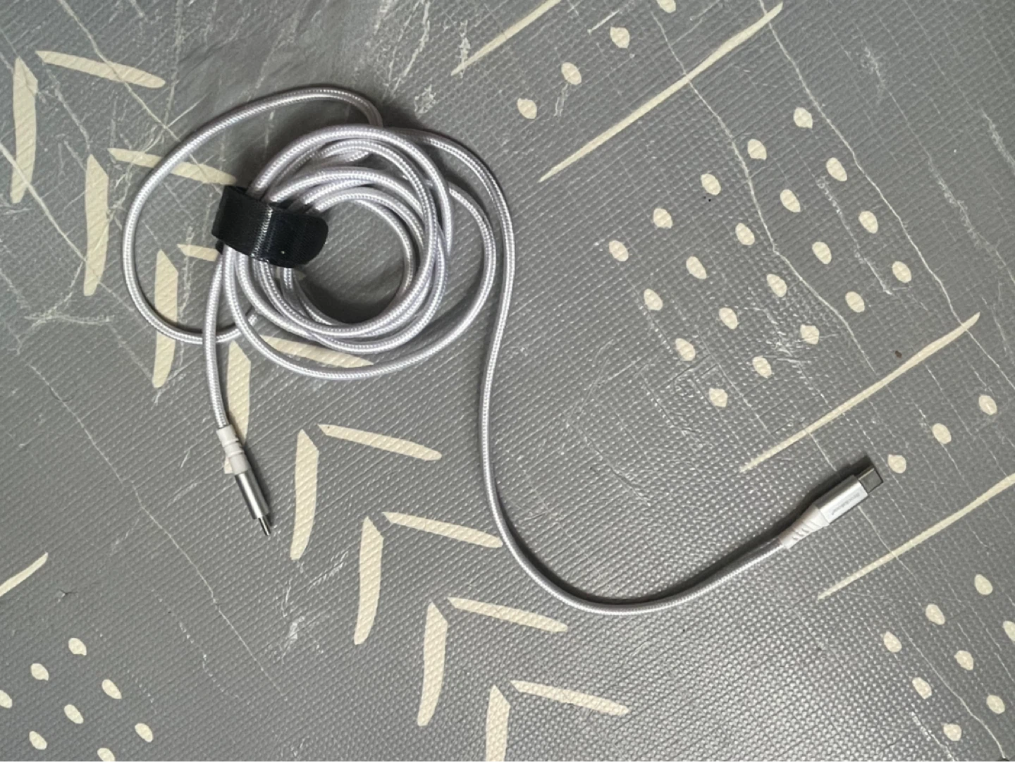 ⚽️Brookstone USB-C Cable