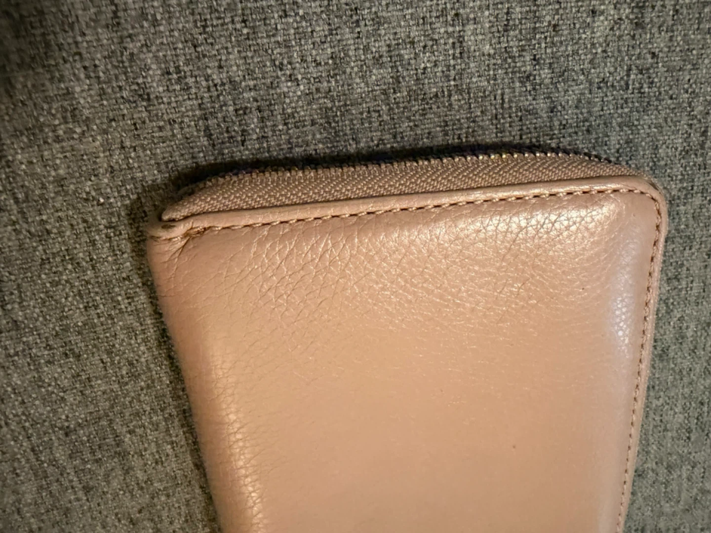 Marc by Marc Jacobs Standard Supply zip-around - Cream & Gold - photo 4