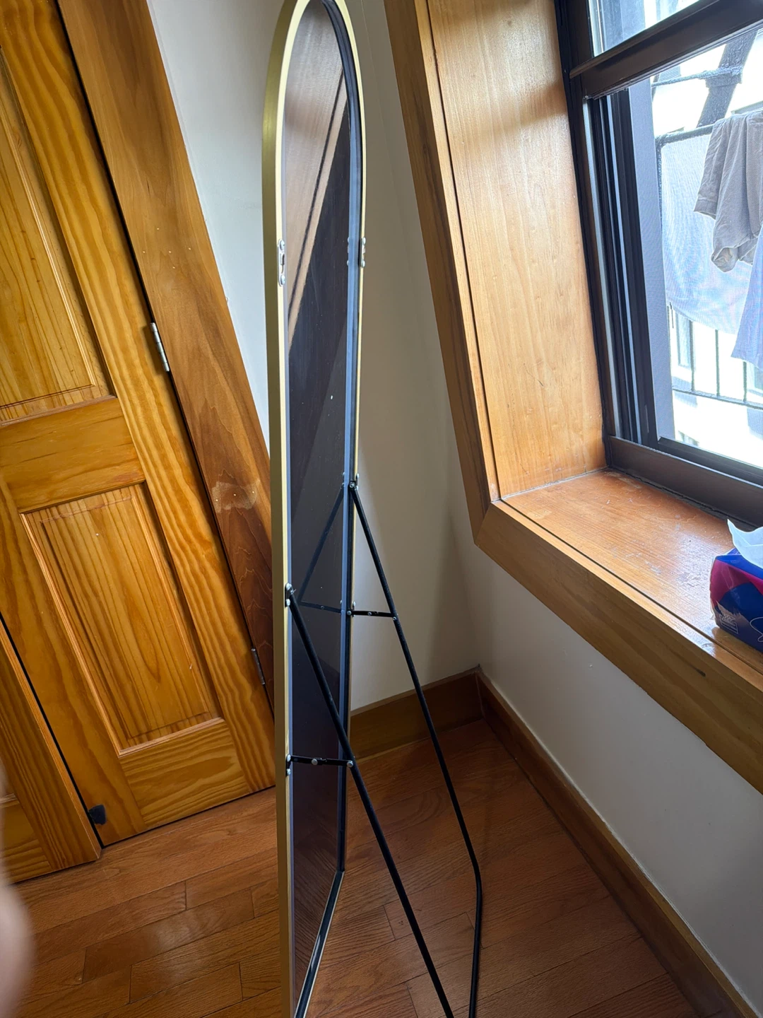 Arched Floor Mirror with Gold Frame - photo 2