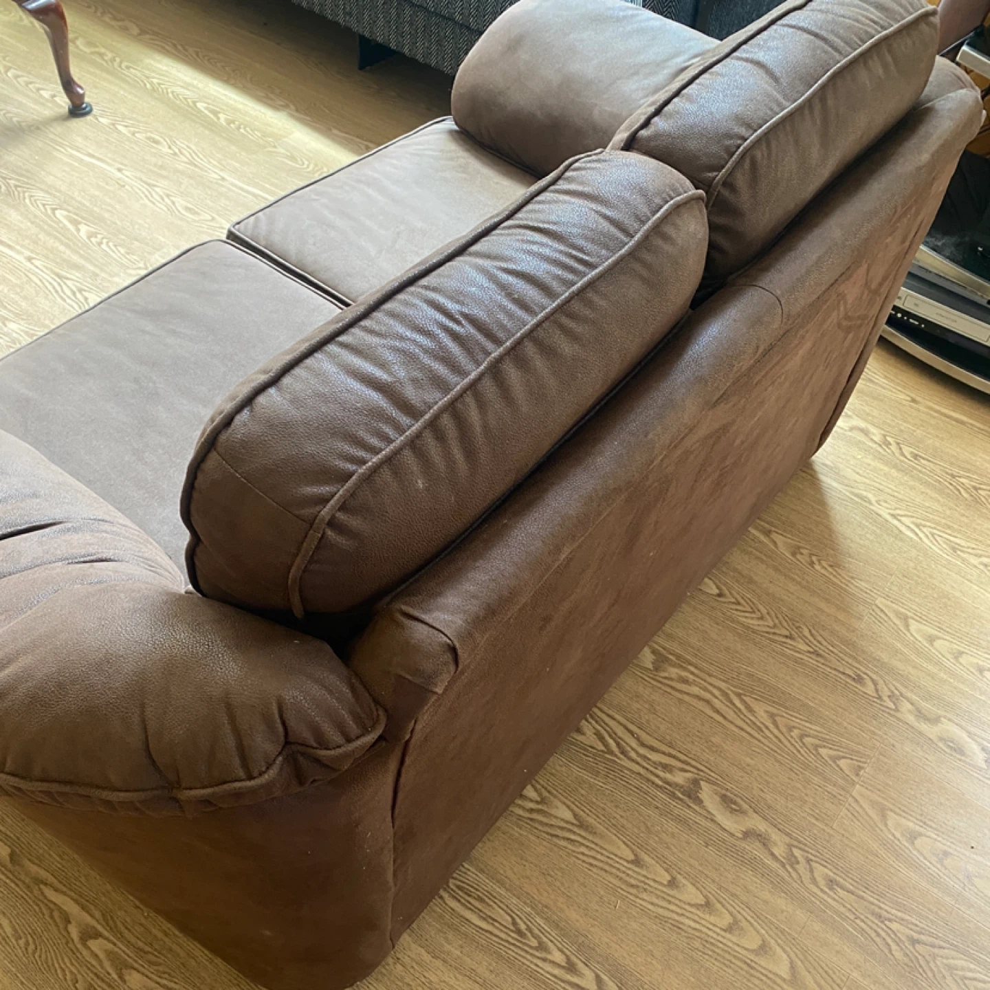 Hughes Furniture Brown Microfiber Loveseat Sofa (CAN DELIVER) - photo 4