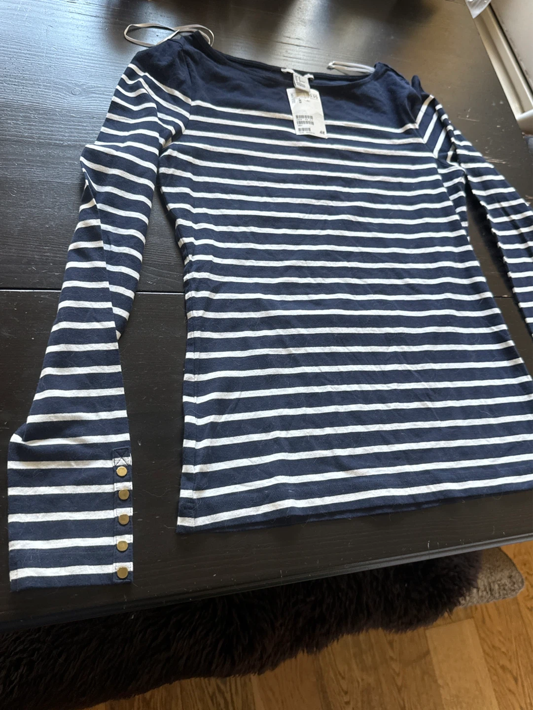 ⚽️ H&M Striped Boat Neck Long Sleeve Shirt - Medium