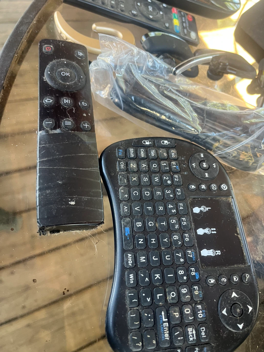 Tronsmart Mini PC Media Box with Remotes - photo 4