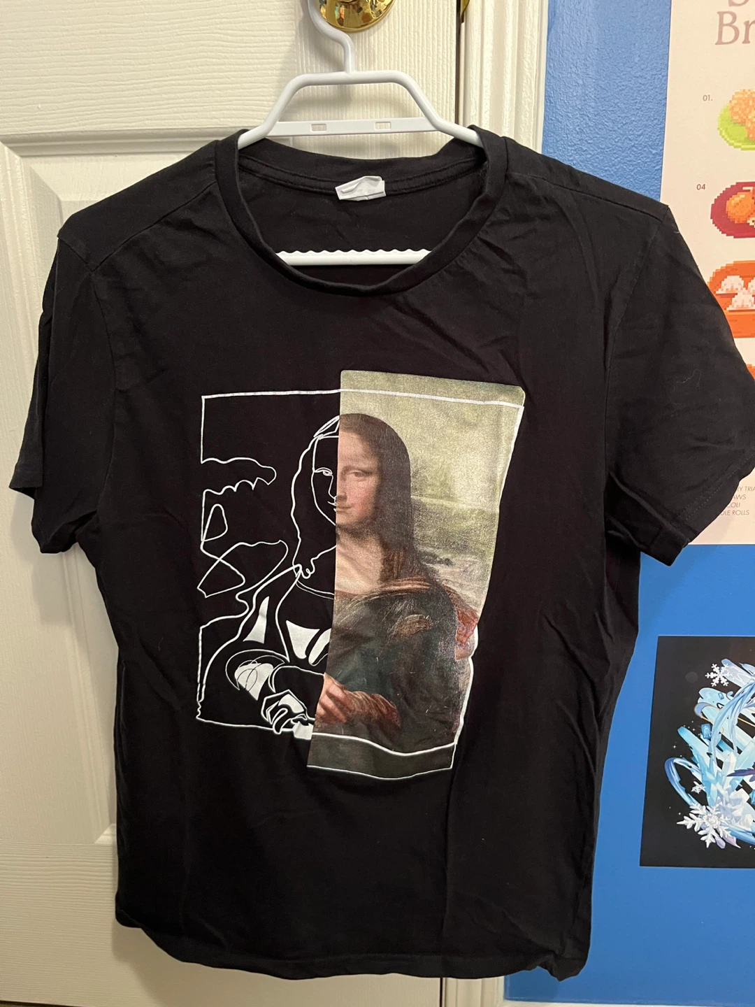 Black Mona Lisa Graphic T-Shirt (Medium)