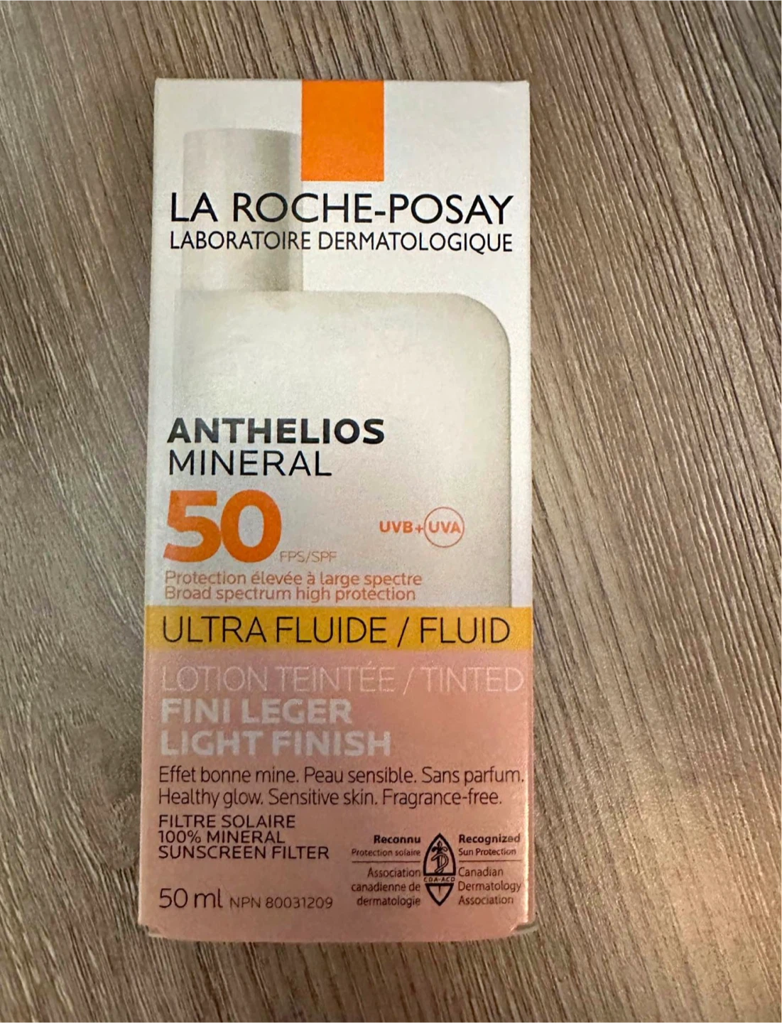 La Roche-Posay Anthelios Mineral SPF 50 Tinted Light Fluid 50ml - photo 2