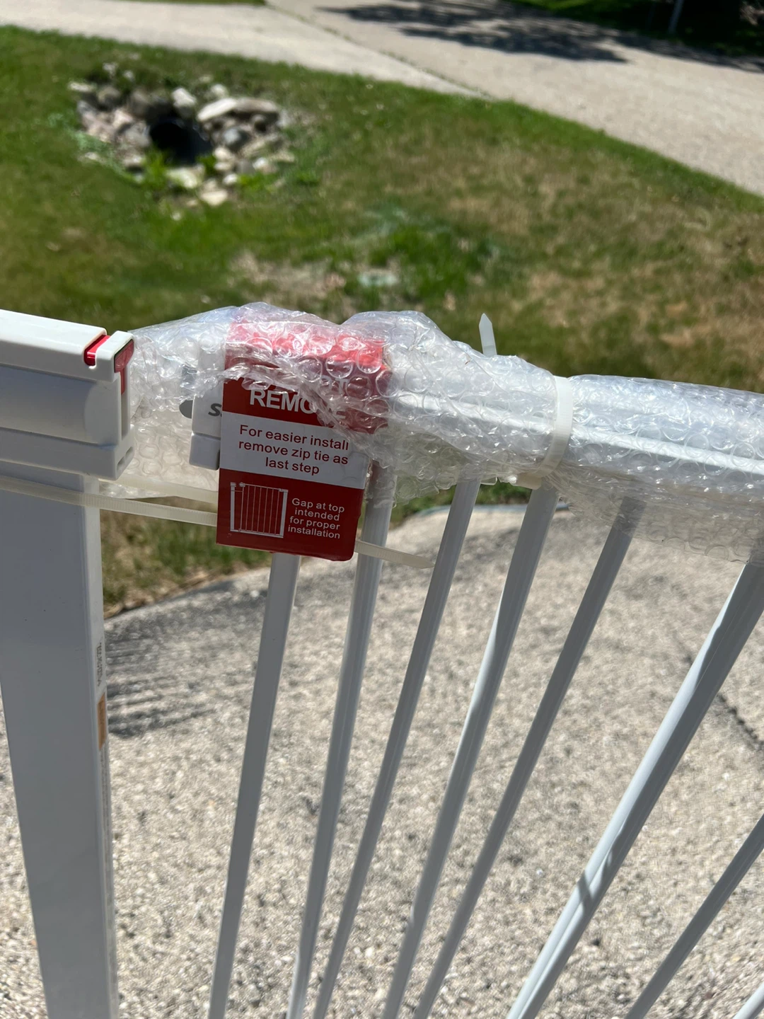 Safety 1st Easy Install Tall & Wide Gate - photo 4