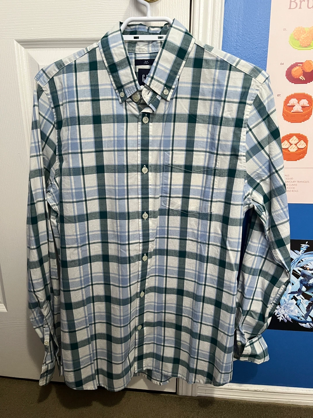 GAP Plaid Button-Up Shirt