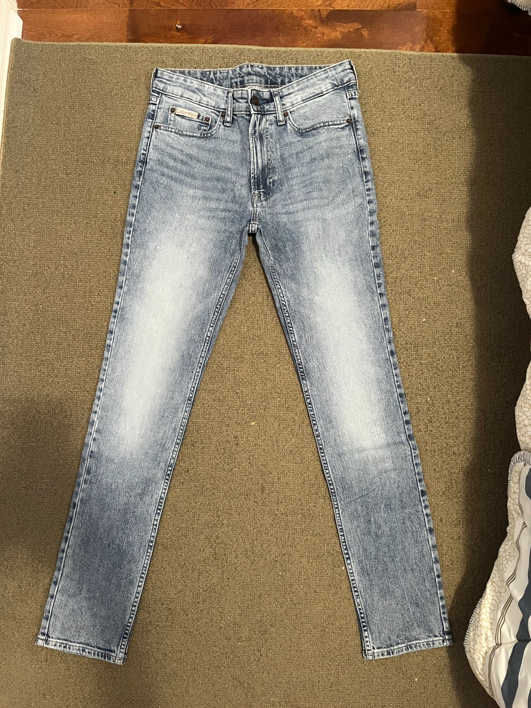 Calvin Klein Skinny Jeans (29 x 32)