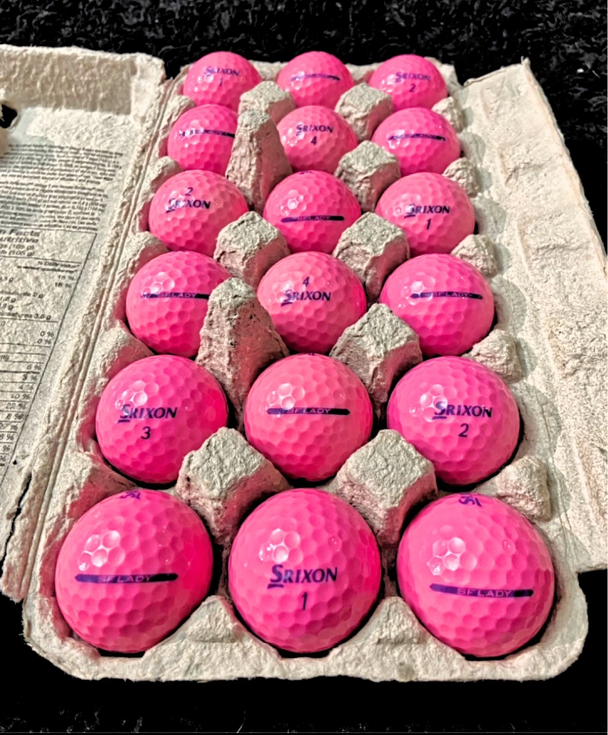 18 Srixon Soft Feel Pink Ladies Golf Balls