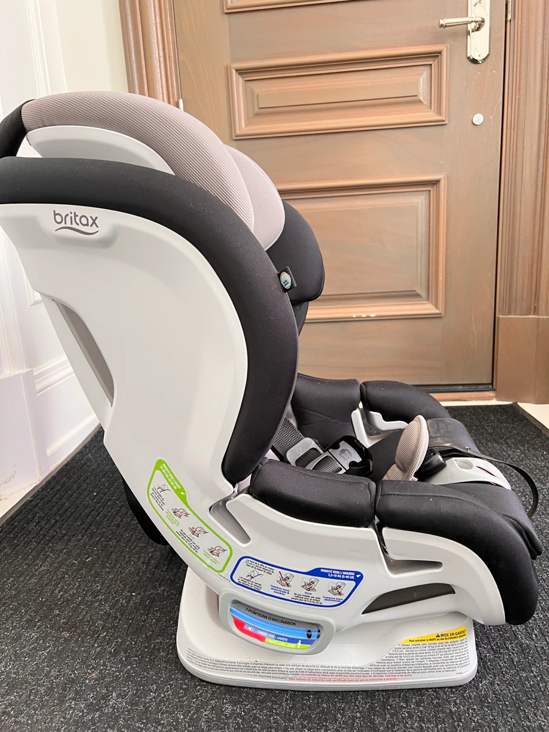 Britax Car Seat - photo 2