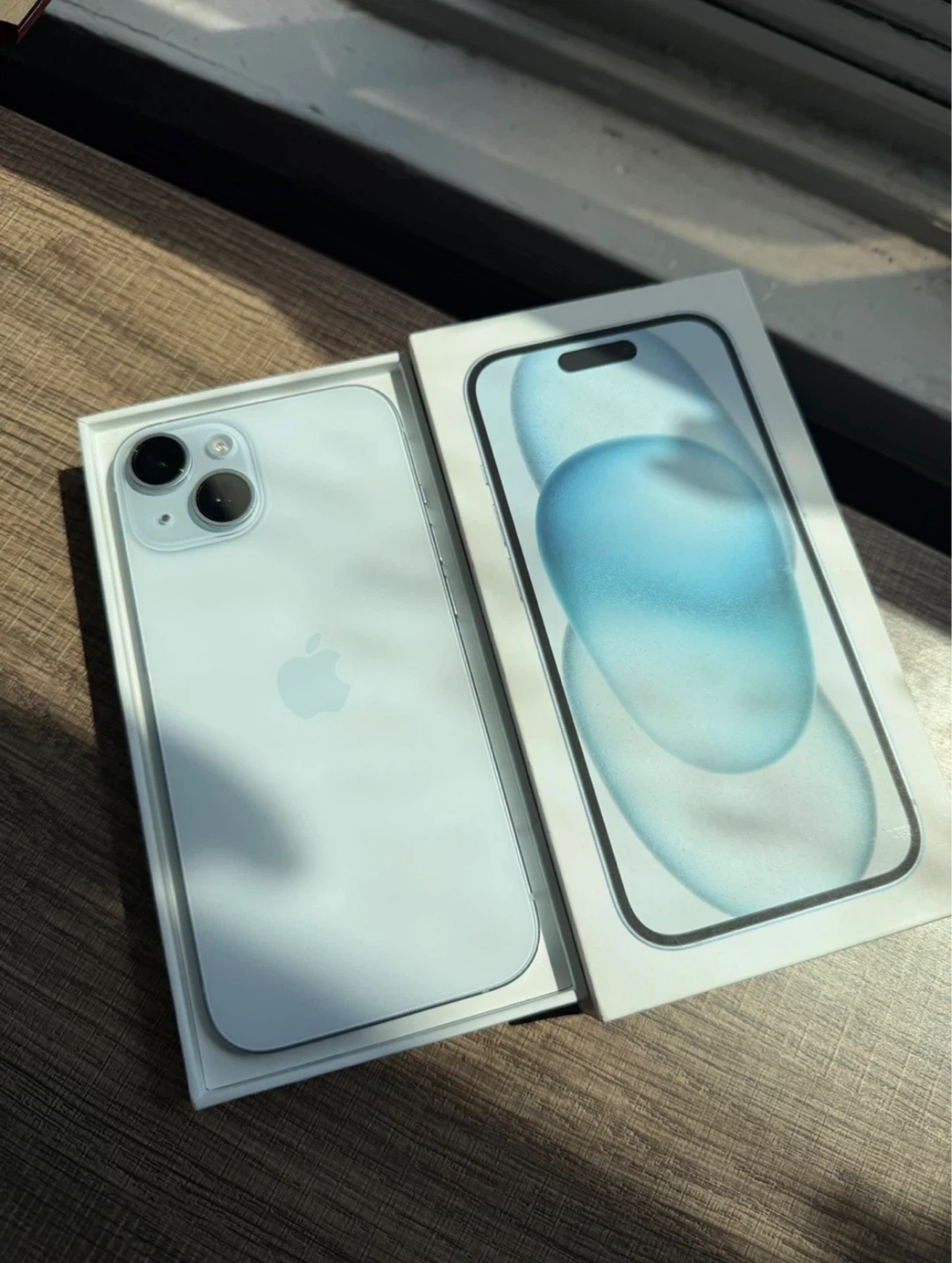 Apple 128gb iPhone 15 - Blue