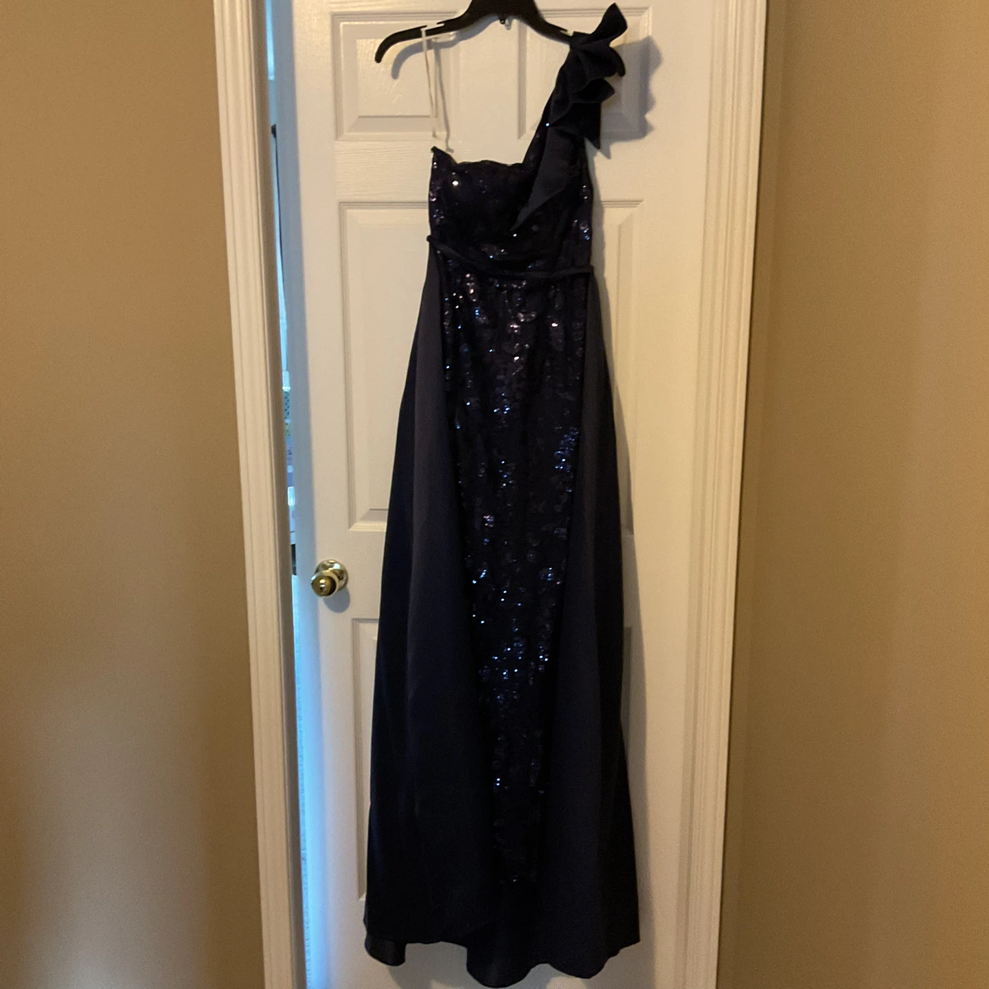 Navy Sequined One-Shoulder Gown - photo 2